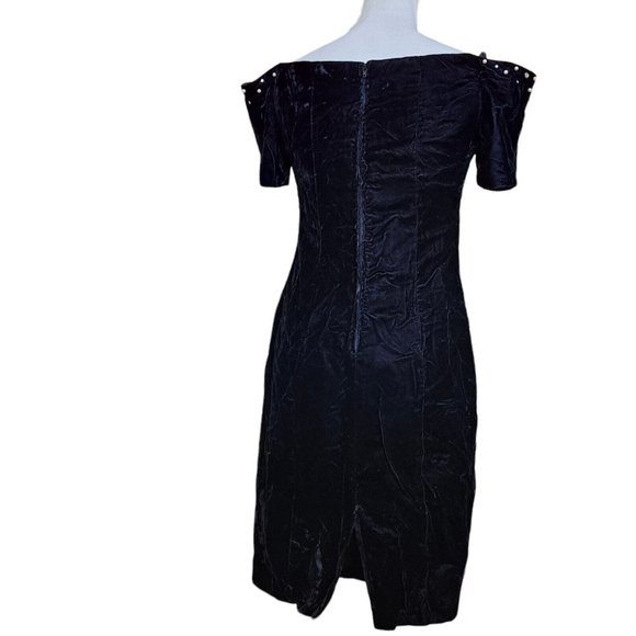 90s 6 Petite Black Velvet Off Shoulder Cocktail Dress Embellished - Picture 6 of 12